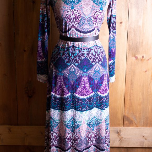 Blue Damask Print Maxi Dress - Picture 5 of 6